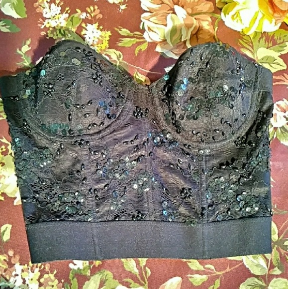 Forever 21 corset type lace top - Picture 3 of 3